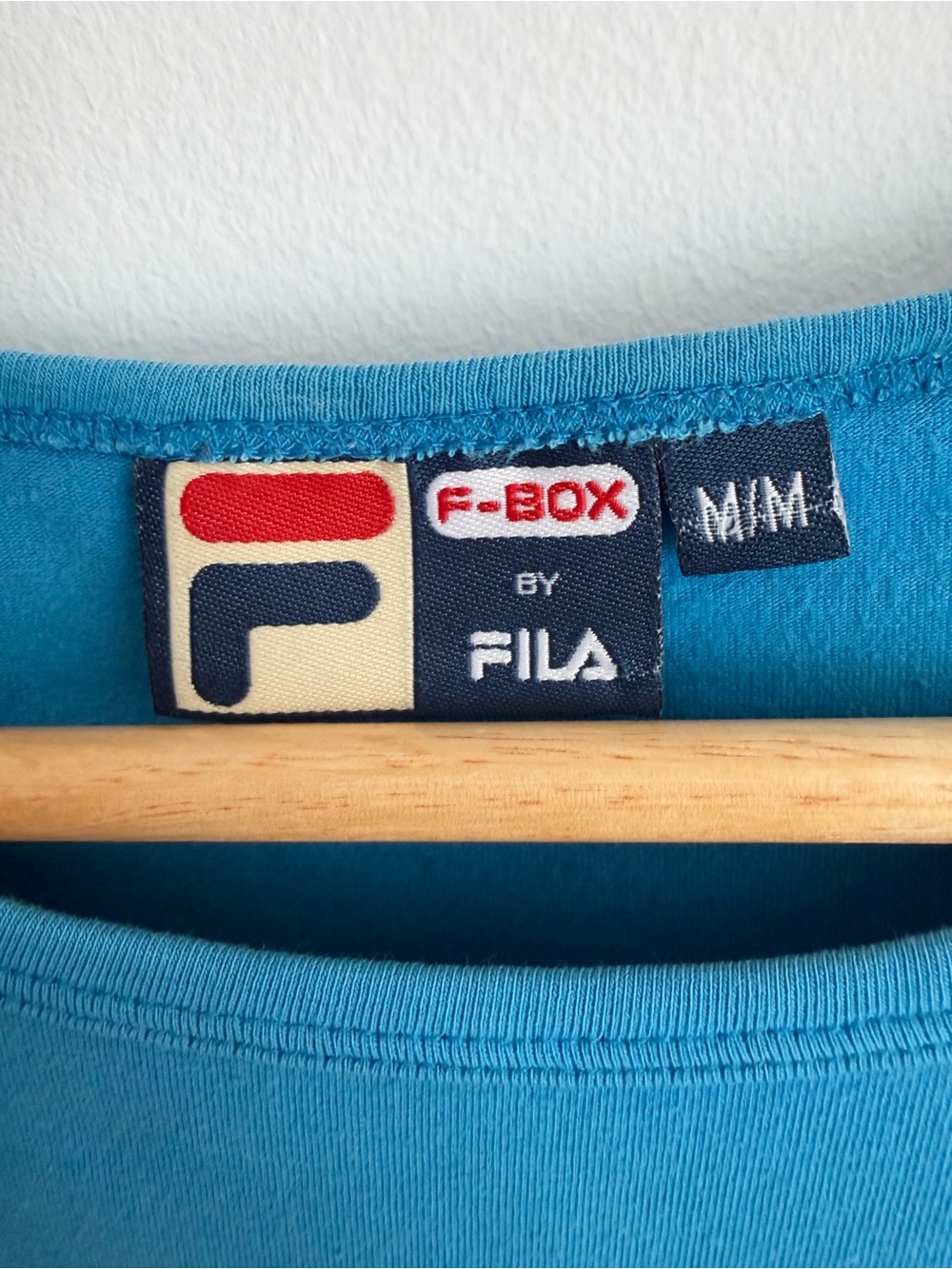 Vintage Y2K Fila F Box Floral Graphic Fitted Baby Tee M - Picture 4 of 4